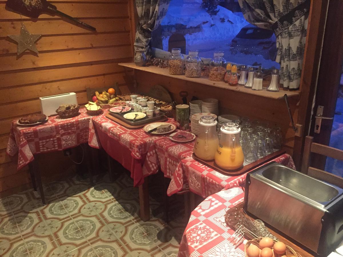 Hotel Le Dome ラルプ・デュエ エクステリア 写真